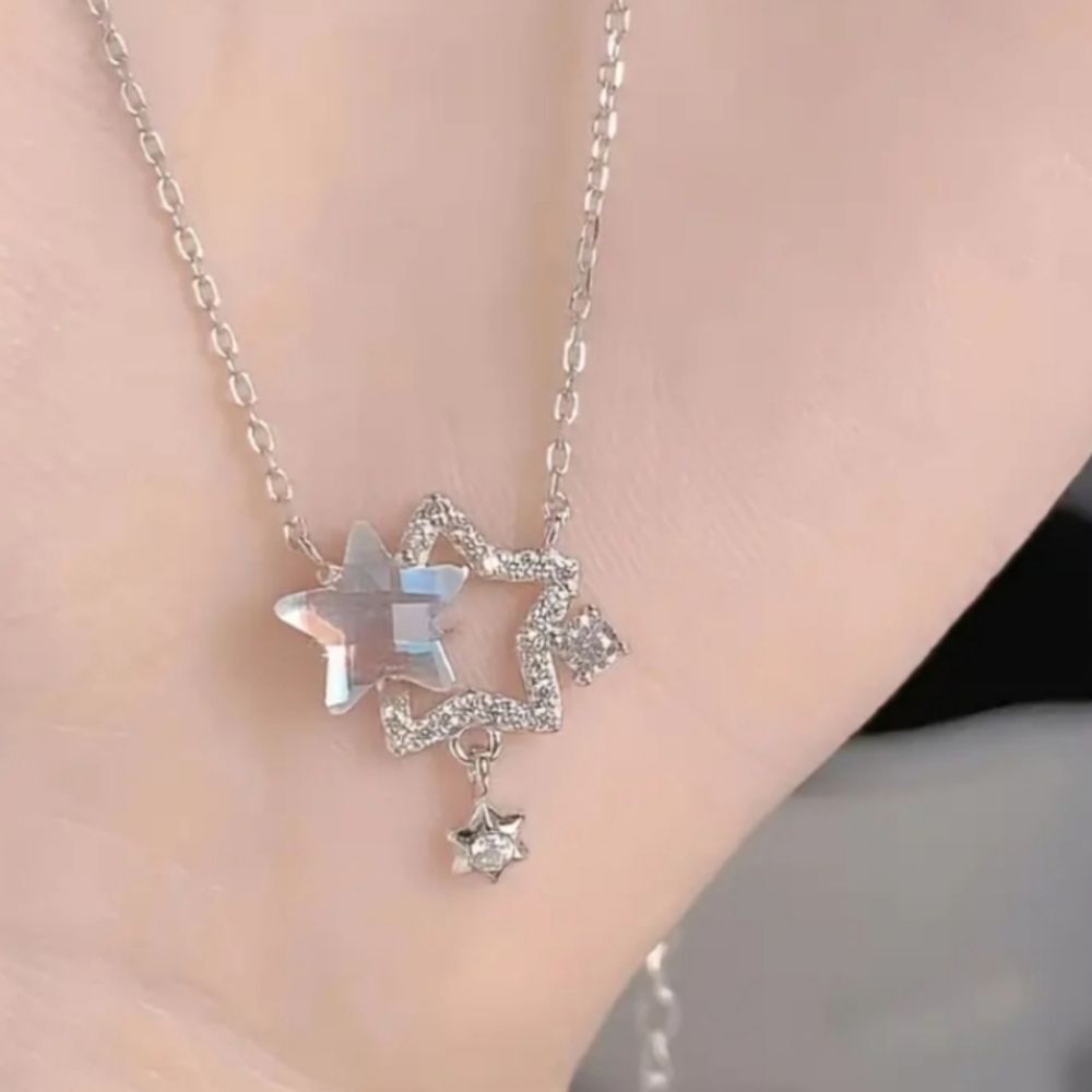 Ladies Starlight Dazzling Star Necklace